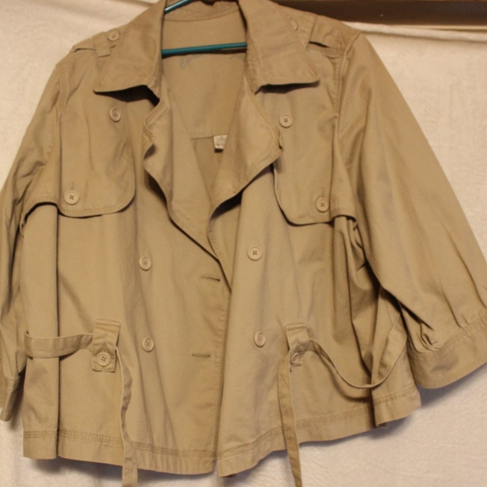 Short  Beige jacket
